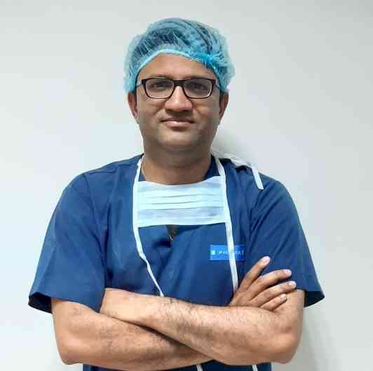 Brain and Spine Surgeon Dr Ravi Garg debunks myths about back pain