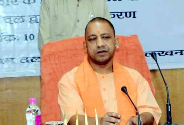 Yogi defends IT raids on Akhilesh's aides