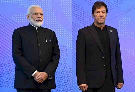 Shock and awe in Pak after Imran praises Modi's foreign policy