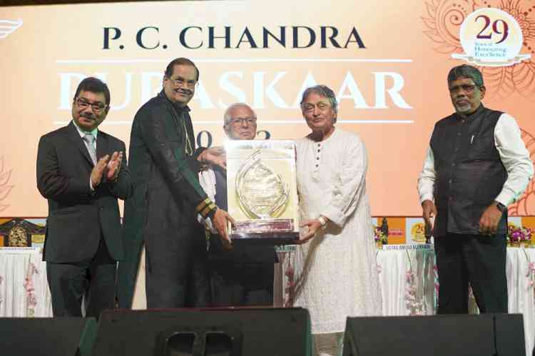 P.C. Chandra Group felicitates Ustad Amjad Ali Khan at 29th P.C. Chandra Puraskaar, 2022