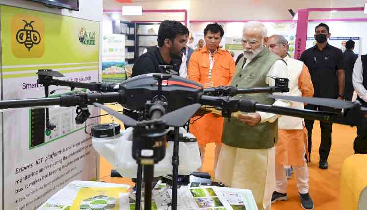 Hyderabad’s Marut Drones, a pioneer in Drone industry demonstrated their Agri Multi Utility Drone Platfrom AG 365 to Prime Minister Naredra Modi