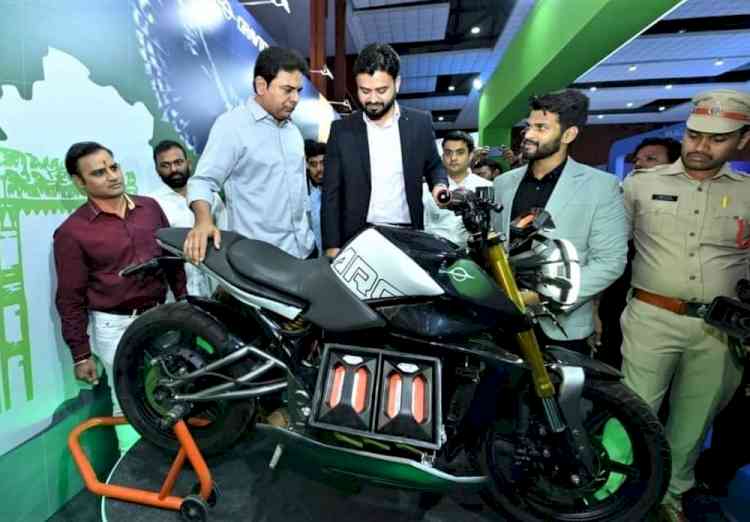 Minister KT Rama Rao unveils Gravton Motors new e-bike ARQ