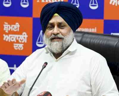 Sukhbir Badal slams AAP govt for slashing Punjabi University's grant