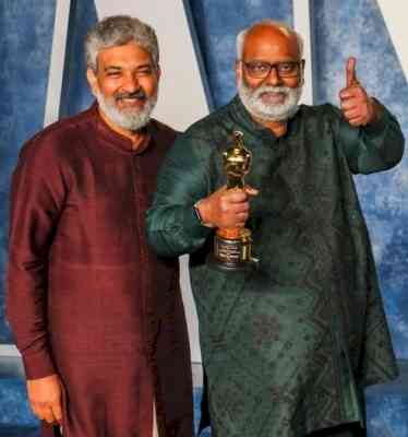 Rajamouli, Keeravani return to warm welcome by fans