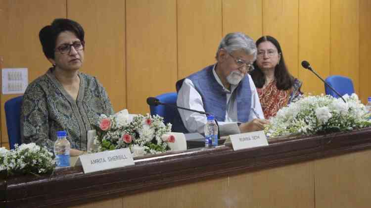 PU Department of Economics organised 2nd Rangnekar Memorial Lecture 