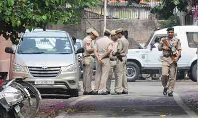 Heavy security in Delhi ahead of Kejriwal's questioning