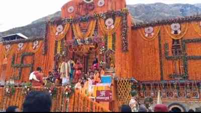 Badrinath temple opens, first prayers held on PM Modi's behalf