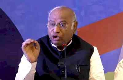 'What's your contribution to the country', Kharge tears into BJP