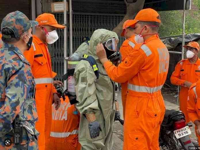 Expressing sorrow on gas leakage incident in Giaspura, MP Arora assures full support to Administration