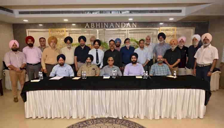 Merchant Navy Officers Association Chandigarh gets a new team of Office Bearers for next two years