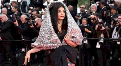 Aishwarya Rai Bachchan dazzles at Cannes 2023 red carpet