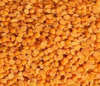 Centre imposes limit on tur, urad dal stocks of wholesalers, big chain retailers