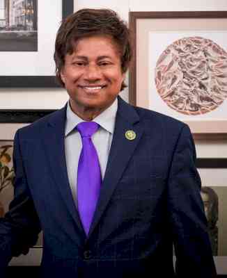 Indian-American Congressman backs bill remove Green Card backlogs