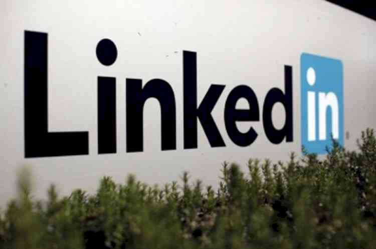 LinkedIn's new AI bot will create 1st draft after you share brief outline