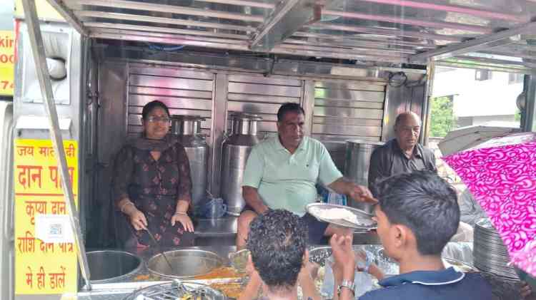 'Community Kitchen' held despite incessant rain 