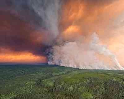 Over 1,000 wildfires still raging in Canada