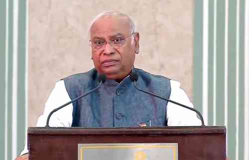 Kharge express grief over death of people in HP