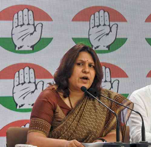 Congress charges Centre with CAG reports, alleges corruption in govt schemes & projects