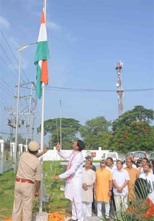 FIR against Assam BJP president for unfurling inverted Tricolour