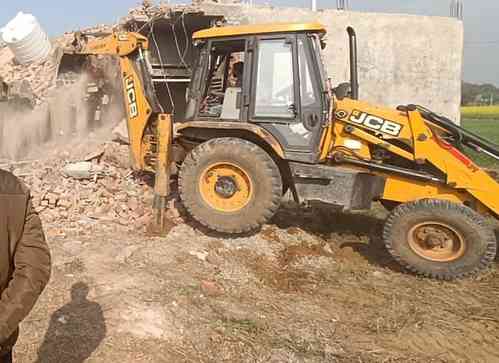 Anti-encroachment drive in Delhi's Geeta Colony to demolish illegal settlements