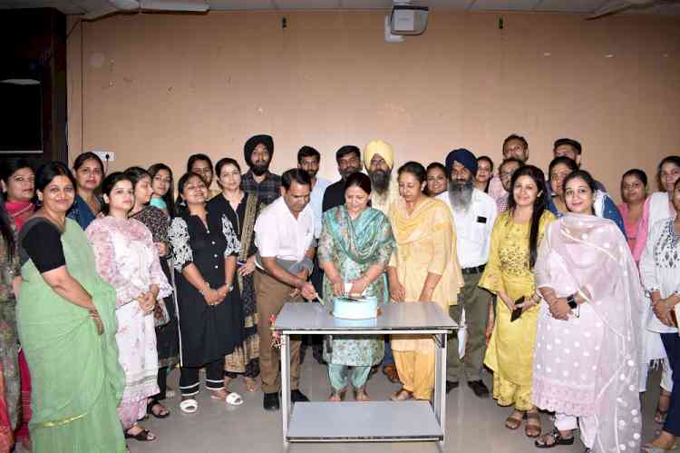 PG Department of Computer Science and IT of Lyallpur Khalsa College celebrates Teachers’ Day