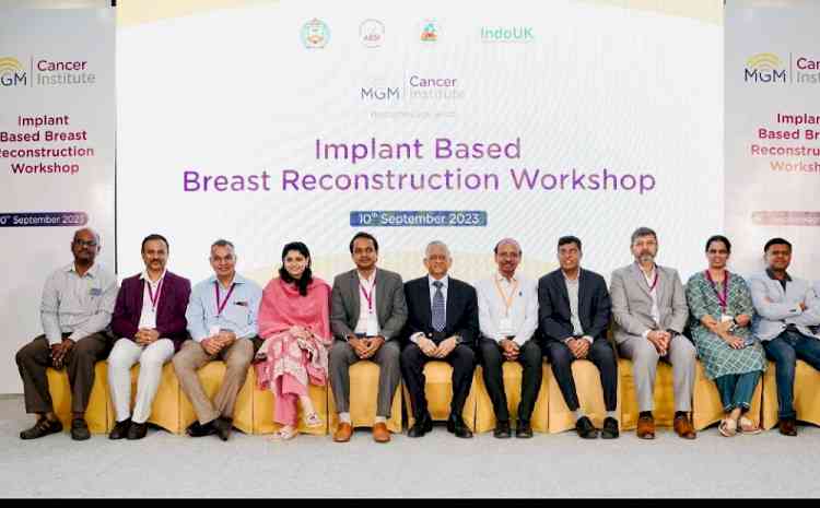 MGM Cancer Institute Pioneers Innovative Approach with a Workshop on Implant-Based Breast Reconstruction