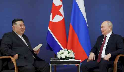 Putin accepts Kim's invitation to visit N.Korea