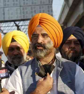 Mann out to destroy Punjab for sake of Kejriwal, says Sirsa