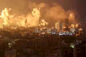 Israel bombs areas close to Al Quds hospital in Gaza