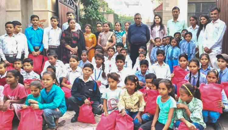 किसी जरूरतमंद के जीवन में खुशियां बिखेरना ही त्योहारों को सही और सार्थक रूप से मनाने का असली मंत्र हैः राजेश जैन