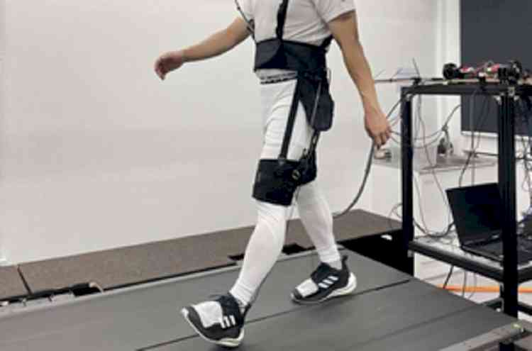 New wearable robot to assist people with walking difficulties