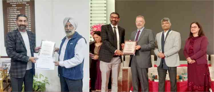 Lyallpur Khalsa College Professor gets awarded by Punjab Health Minister