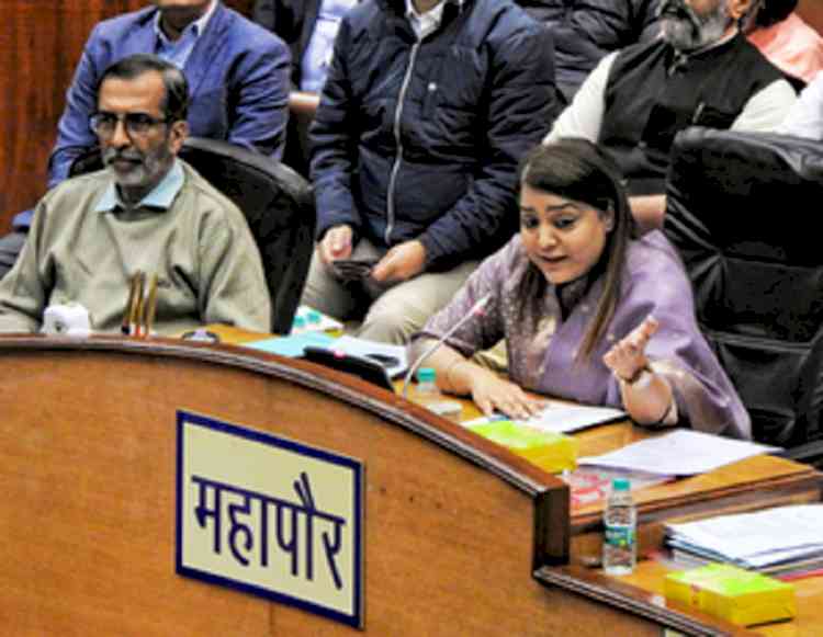 Officials’ budget presented in the House, public budget in Feb: MCD Mayor