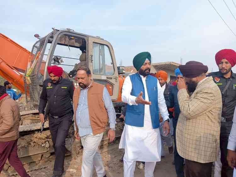 Cabinet Minister Laljit Singh Bhullar leads administration to take possession of over three kanal commercial panchayati land at Village Balloke 