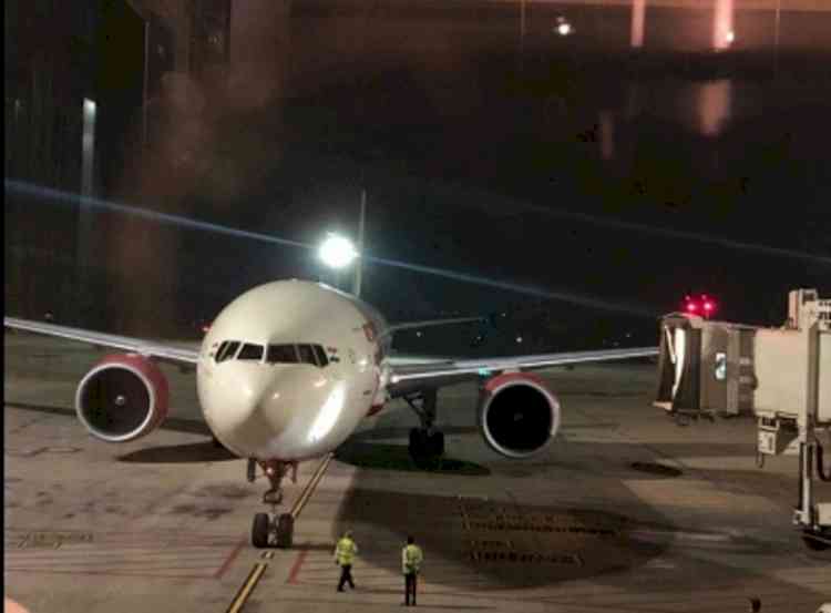 Investigation launched into 'severe hard landing' of Air India A320 aircraft in Dubai