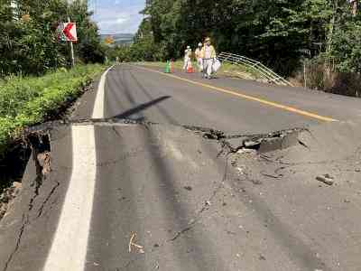 Japan earthquake toll increases to 30 as search continues for survivors