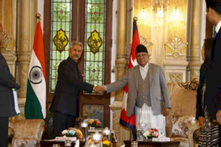 India announces NPR 1K cr aid to Nepal for post quake reconstruction