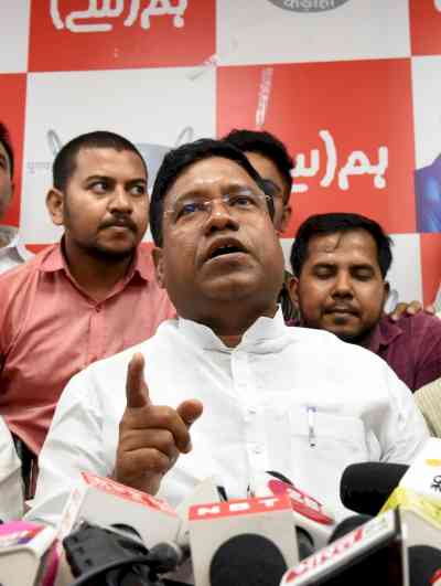 Santosh Suman disagrees with father Manjhi's demand for two ministerial berths