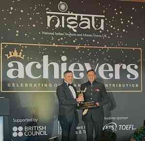 Breast surgeon Raghu Ram receives India-UK Achievers award