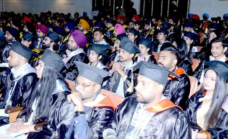 Governor Punjab confers degrees at Vet Varsity Convocation