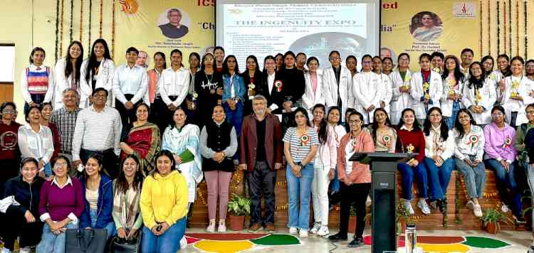 ऊर्जा प्रबंधन पर हिमांशी, अपशिष्ट प्रबंधन पर तनीषा रही प्रथम