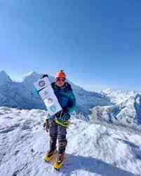 Kabak Yano becomes fifth Arunachalee woman to scale Mt Everest