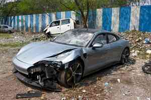 Porsche crash: 2 cops suspended; bar owners protest against govt action