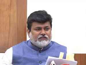 Industry Minister rebuts opposition's charge on Maha losing GAIL India project to MP