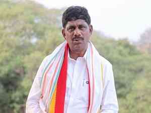 Shivakumar's brother DK Suresh concedes defeat