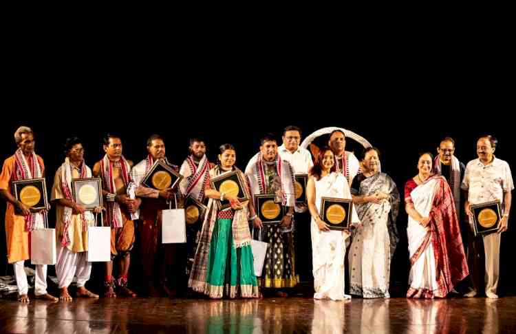 Aalekh Foundation collaborates with Manasa-Art and successfully organised Omkara Dance Festival and Parivartan Seminar