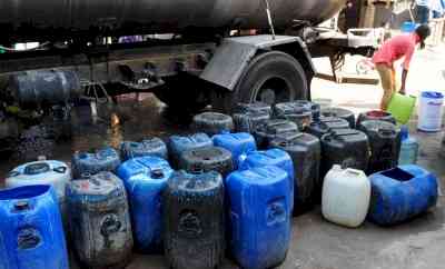 Delhi L-G meets Atishi, Saurabh Bharadwaj over water crisis in national capital