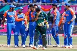 T20 World Cup: Rohit hails India's 'never-say-die attitude' after win over Pakistan
