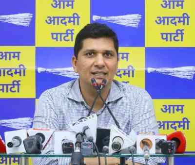 Delhi Minister Saurabh Bharadwaj directs DUSIB officials to visit 5 night shelters daily