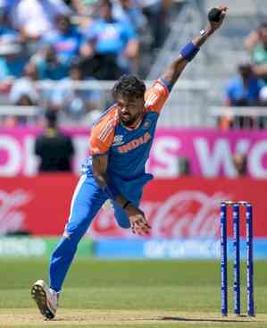 T20 World Cup: Hardik always had confidence in his ability, says bowling coach Mhambrey